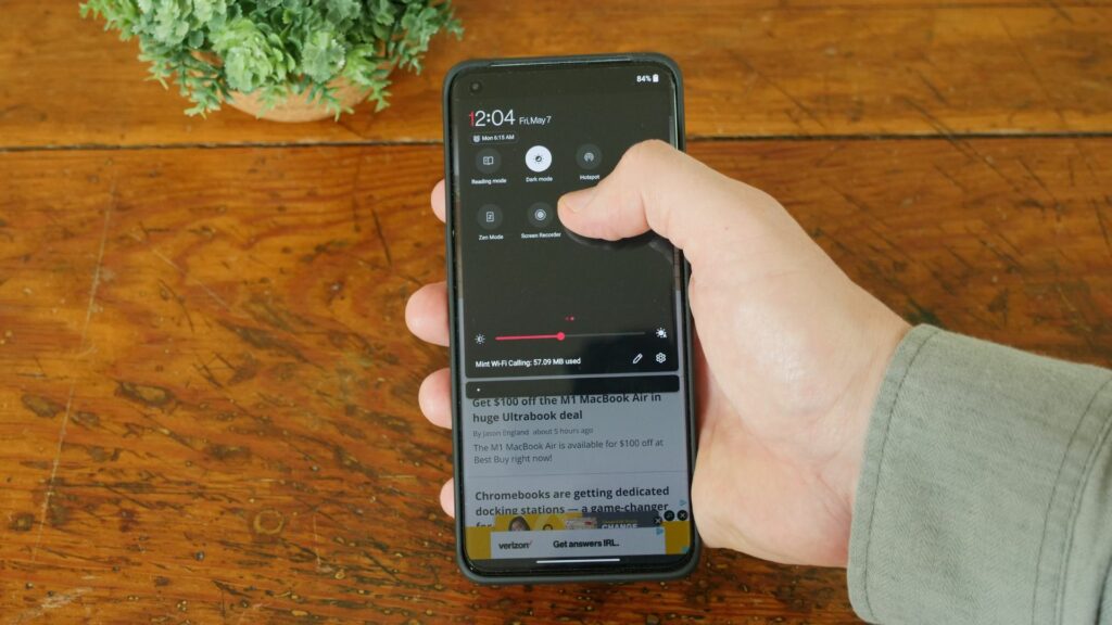 this image shows How to Use Android's Screen Recording Feature